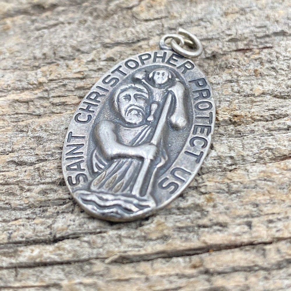 925 Sterling Silver Oval Saint Christopher Protect Us Pendant 6 grams Saint